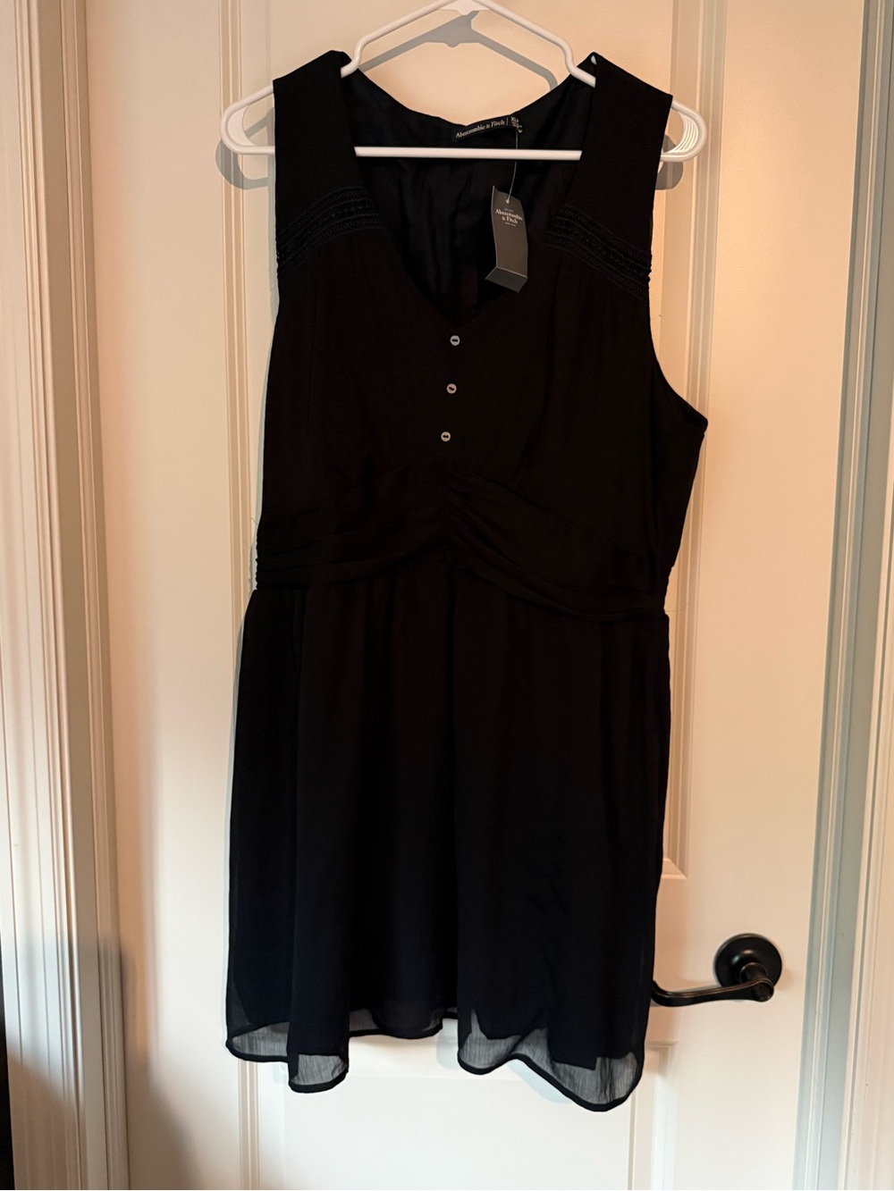 Abercrombie & Fitch Black Sleeveless Button-Front Mini Dress